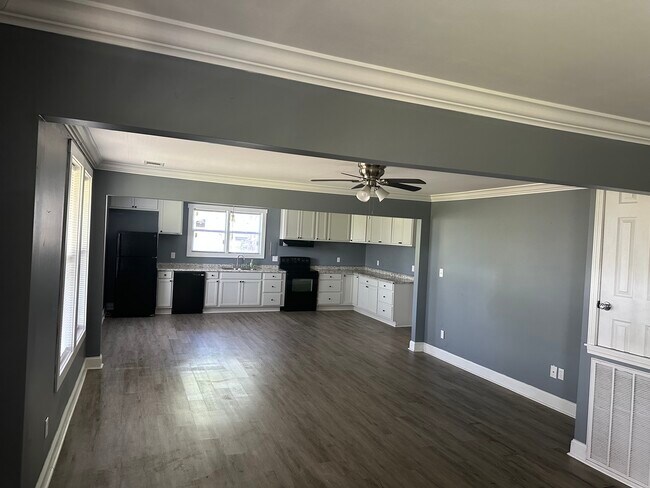 Foto del edificio - 1299 Hankins St