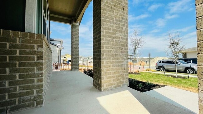 Building Photo - 10908 Fulton Ave