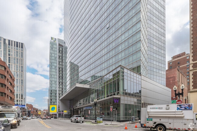 Context - The W Residences