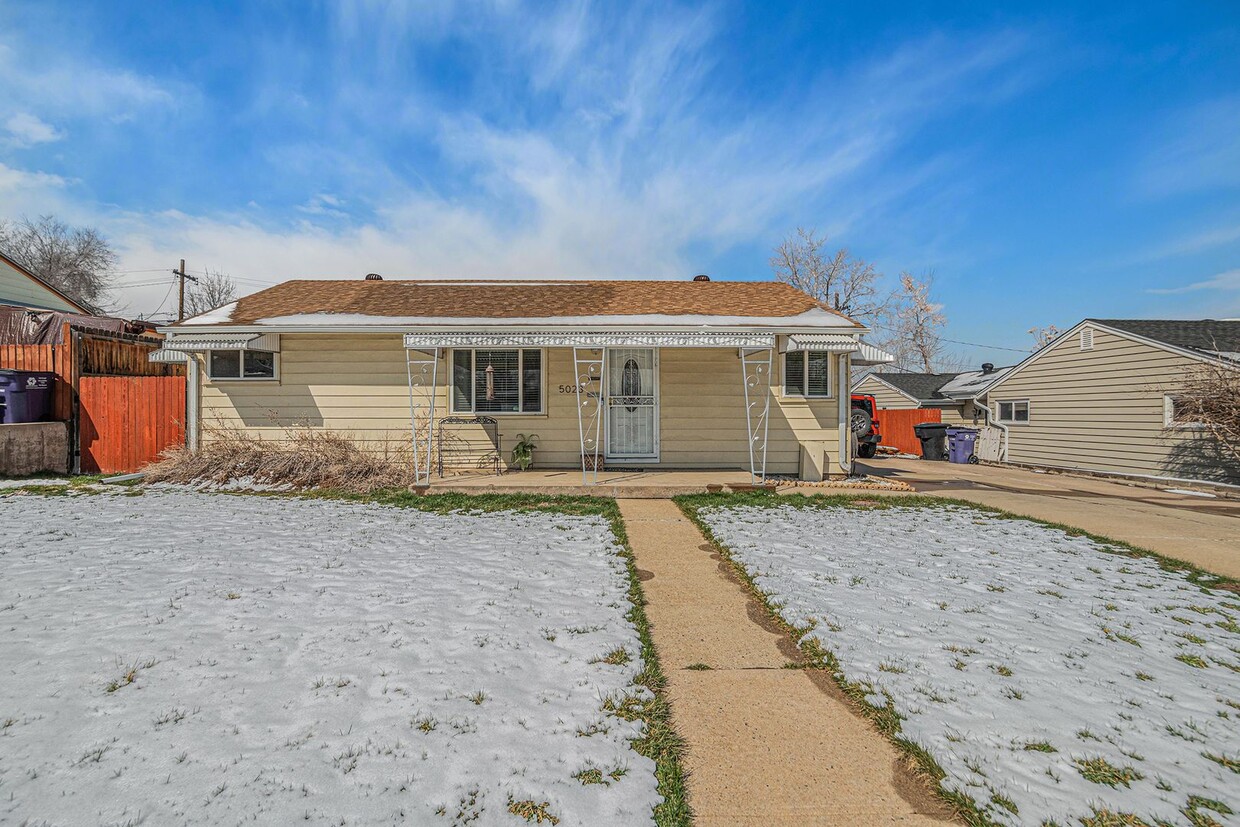 Primary Photo - Updated 3 Bedroom Home in Westwood Coming ...