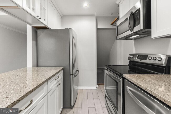 Foto del edificio - 3191 S Stafford St