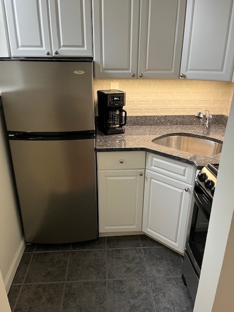 Kitchen - 250 S 13th Street, Unit 2F