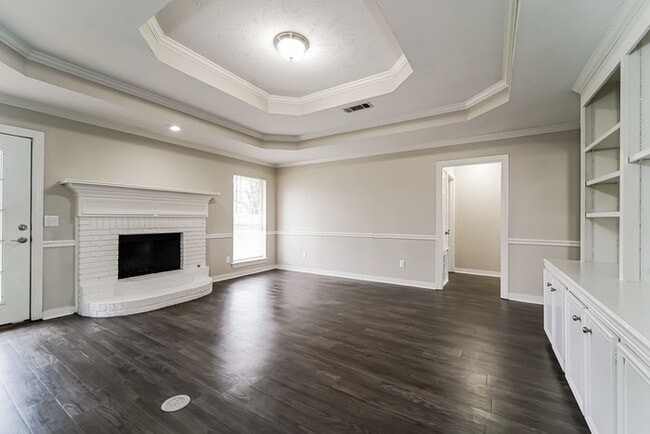 Foto del edificio - 107 Whitewood Ln