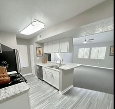 Interior Photo - Vista Del Sol Apartments