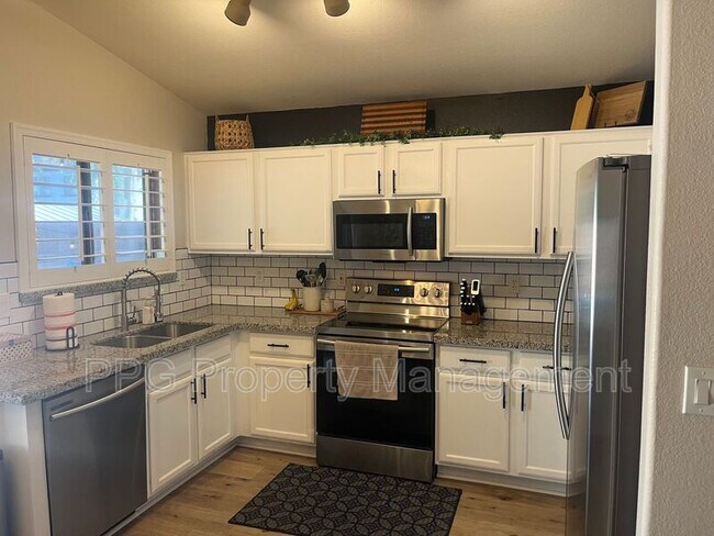 Foto del edificio - 16749 N 157th Ave