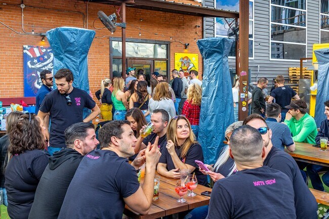 Residents of East Dallas love to gather with friends at local businesses and restaurants.