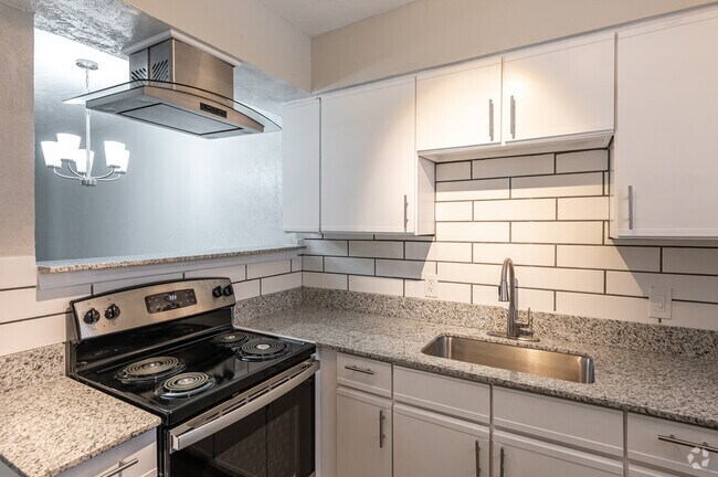 2Br, 1BA - 754 ft² - MAGNOLIA ON 16TH
