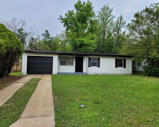 Foto del edificio - 914 Medford Ave