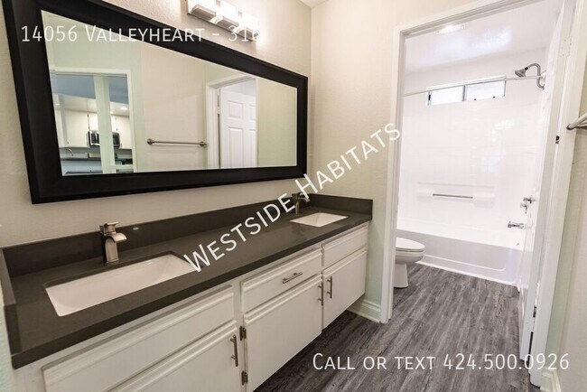Foto del edificio - 14056 Valleyheart Dr