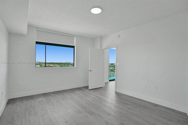 Building Photo - 140 S Dixie Hwy