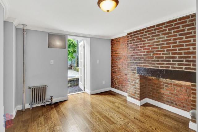 Building Photo - 2 bedroom in NEW YORK NY 10003