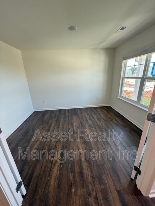 Foto del edificio - 2076 Southwood Cir