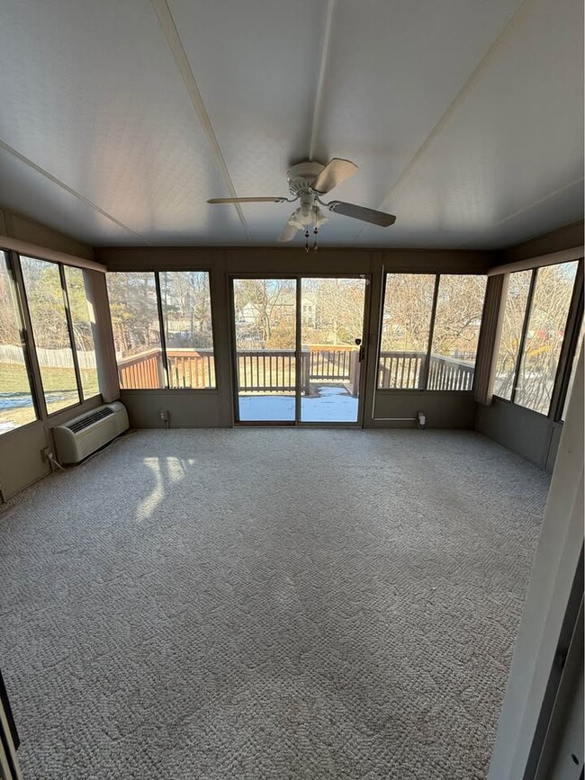 Building Photo - 7939 Lafon Pl