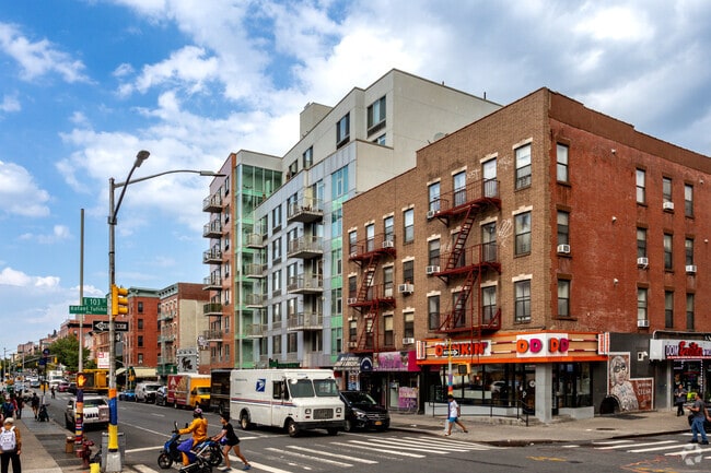 Building Photo - Lexington Hill Condominiums