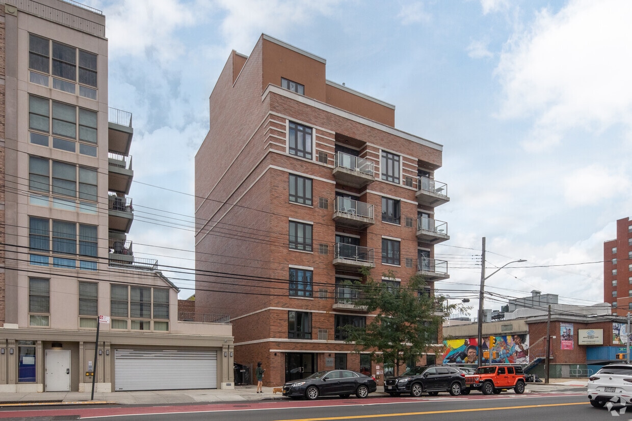 Milan Condominium Apartments in Astoria, NY