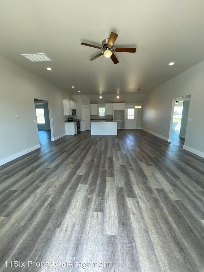 Foto del edificio - 3 br, 2 bath House - 41 Kat's Ave