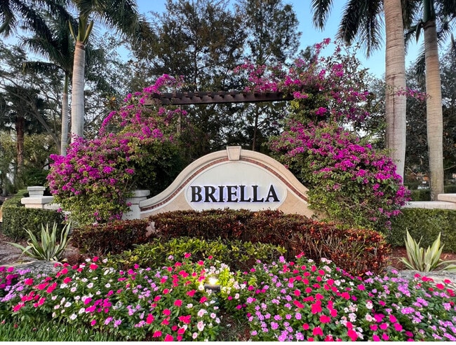 Foto del edificio - 7329 Briella Dr