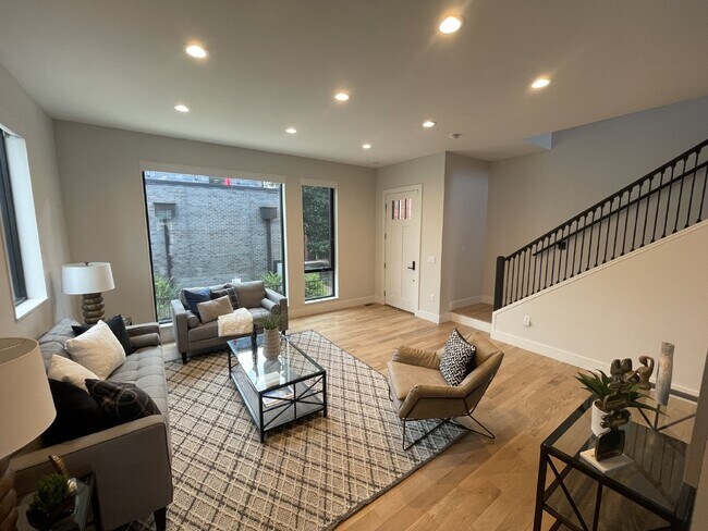 Building Photo - This brand-new 3 bed 3.5 bath