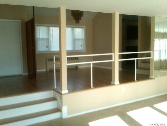 Foto del edificio - 6 Brook Path