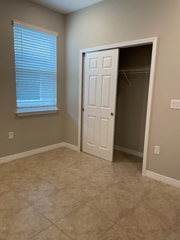 Foto del edificio - 7214 SW 57th St