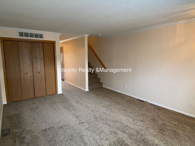 Foto del edificio - 2088 Oakcrest Cir