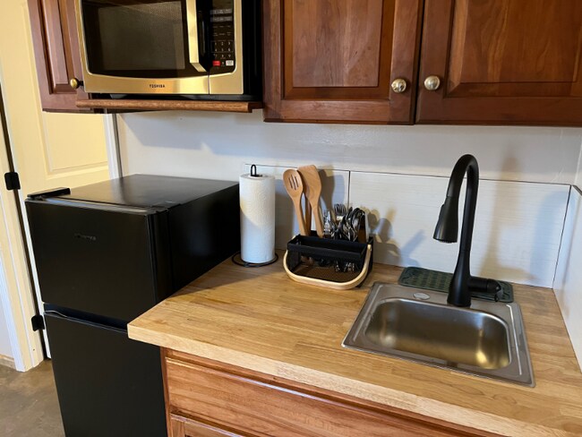 Foto del edificio - 3924 Beech Glen Rd