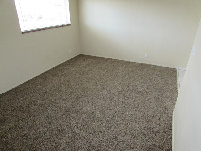 Building Photo - 4498 Dean Dr