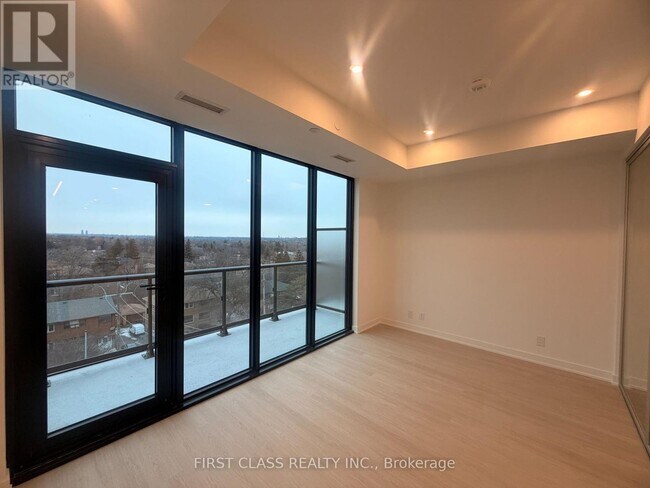 Building Photo - 699 Sheppard Ave E