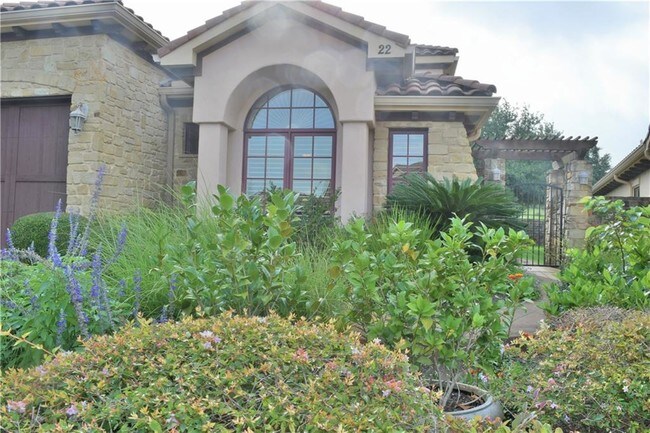 Foto del edificio - 22 San Savio Ct