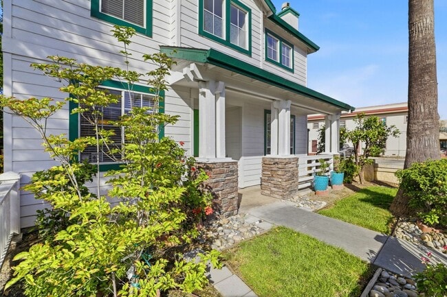 Building Photo - Available Now!