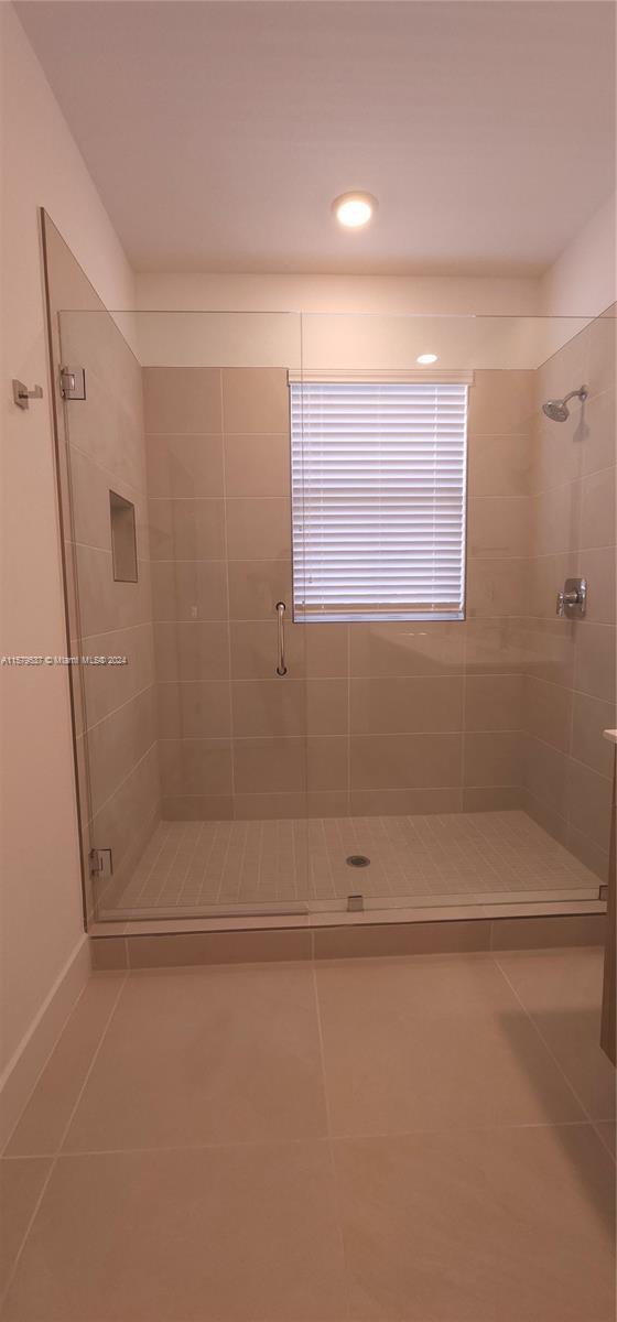 Foto del edificio - 17073 SW 1st St