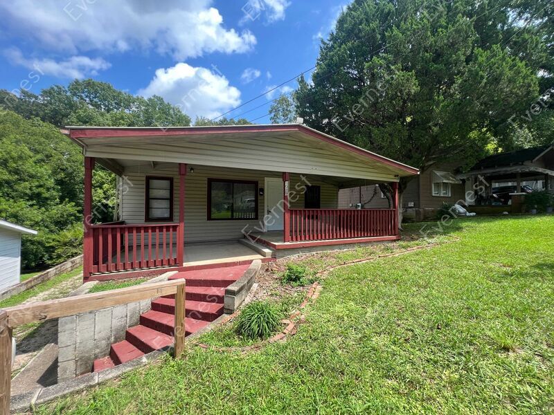 Primary Photo - 1029 Waverly St