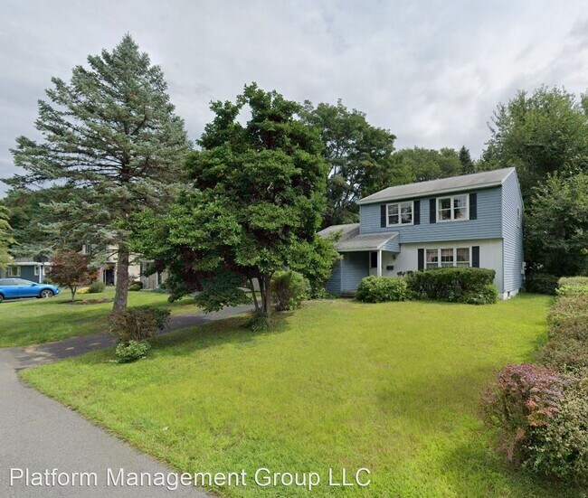 Building Photo - 3 br, 1.5 bath House - 27 Chapman Drive