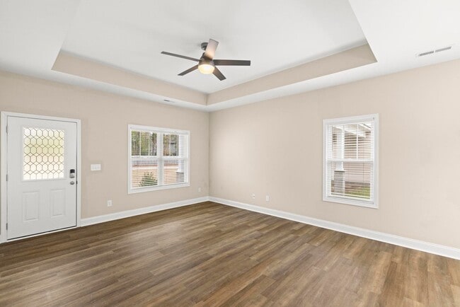 Building Photo - Hampstead Home For Rent