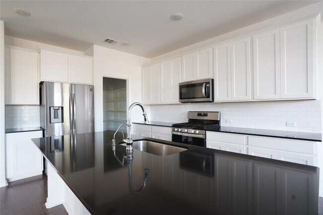 Foto del edificio - 304 Northview Ln