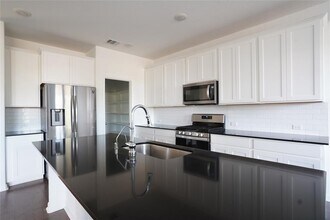 Building Photo - 304 Northview Ln