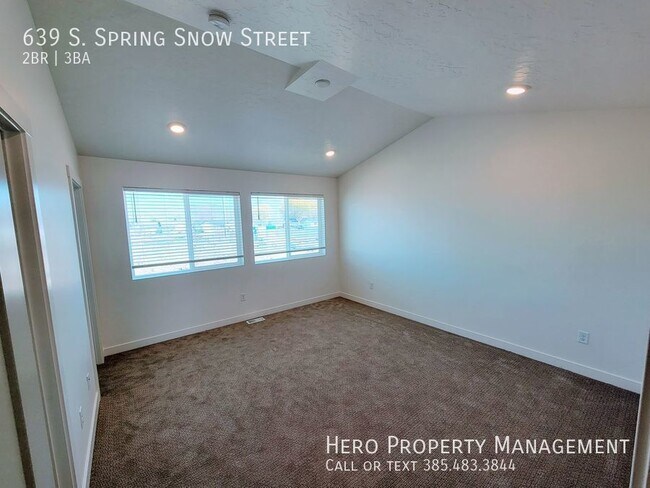 Foto del edificio - BRAND NEW Gorgeous Lehi Townhomes!!!