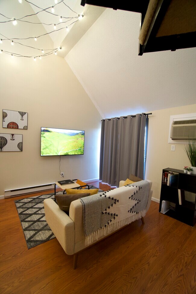 Living Room Rear - 38 N Main St