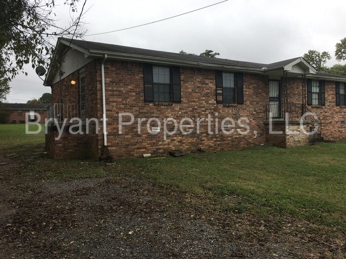 Primary Photo - 214 Ewing Dr