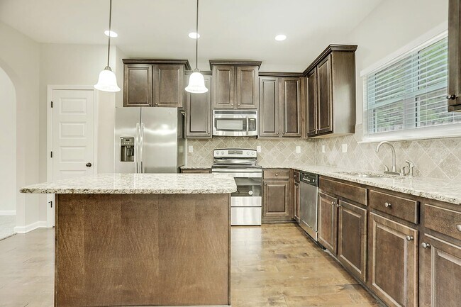 Building Photo - 7546 Springbox Dr