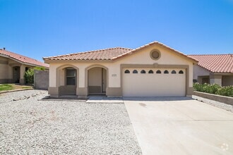 Building Photo - 10529 W Foothill Dr
