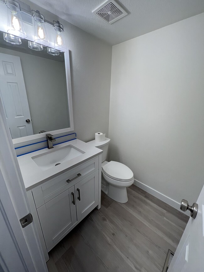 Photo - 2195 Andrew Dr House