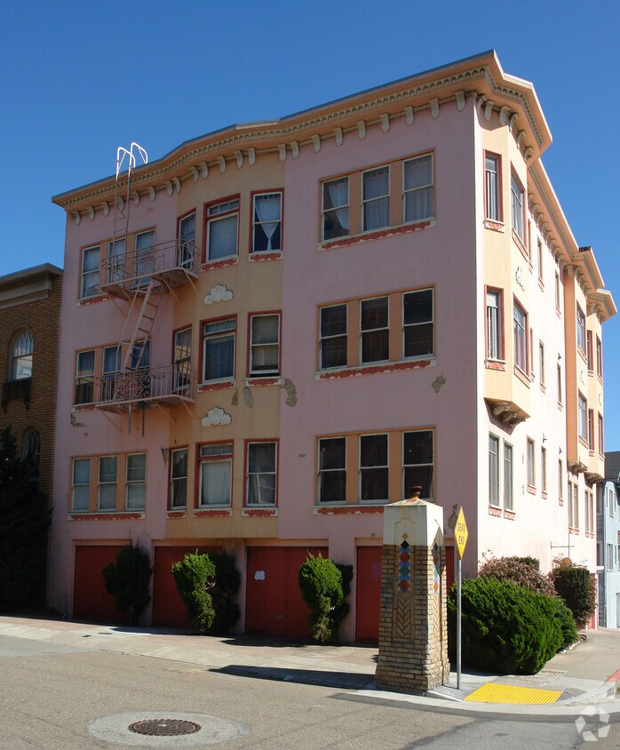 Foto principal - 1880 Fulton St