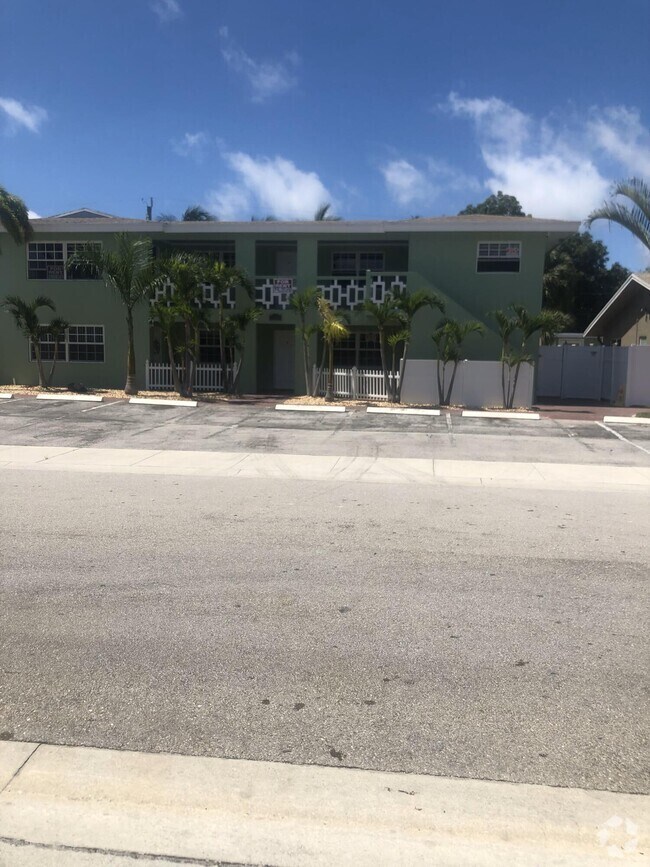 Cheap The Cove at Yacht Basin Apartments for Rent Deerfield Beach, FL