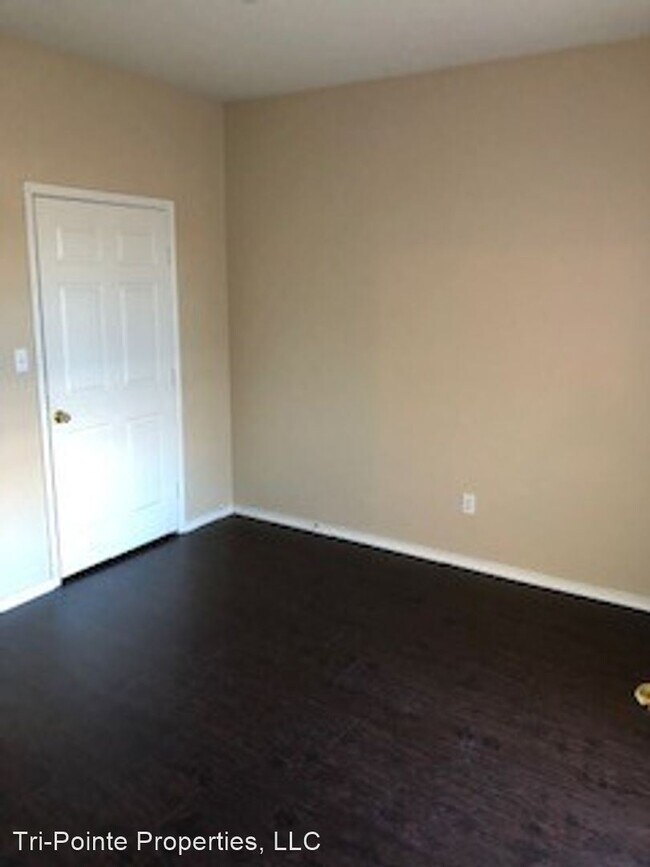 Building Photo - 3 br, 2 bath House - 131 Collett Ct
