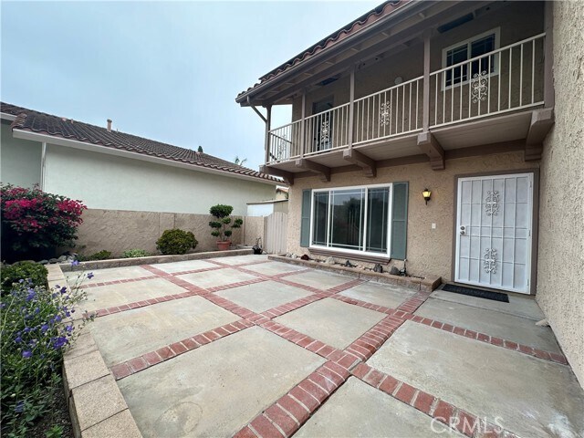 Building Photo - 14791 Mayten Ave