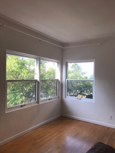 Foto del edificio - 712 W Cedar St