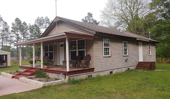 Foto del edificio - 114 Stagecoach Rd