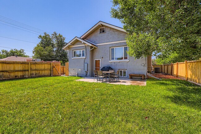 Foto del edificio - Highlands 2 BDR Turnkey Home