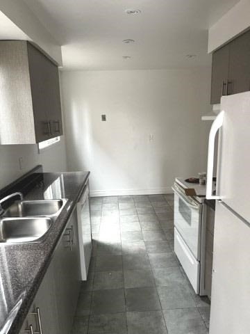 Building Photo - 4160 Beacon Ln